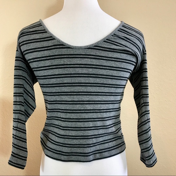 Express Striped Black & Grey Scoop 3/4 Sleeve Tee - Picture 2 of 4